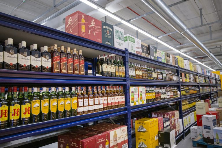 Estanterías para supermercados | TECNY STAND