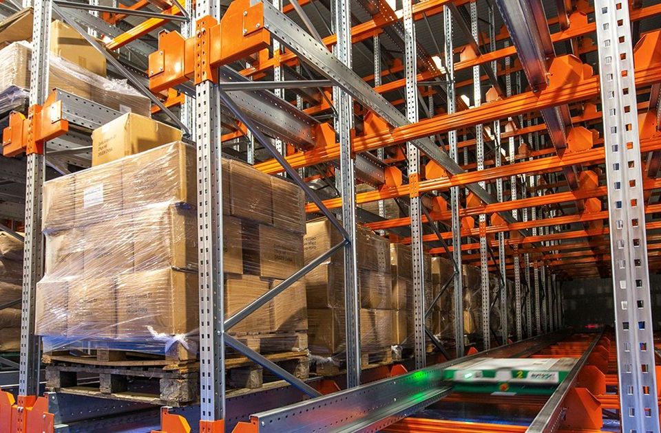 Sistemas de almacenamiento automatizado TS Shuttle. Crea tu almacén automático.