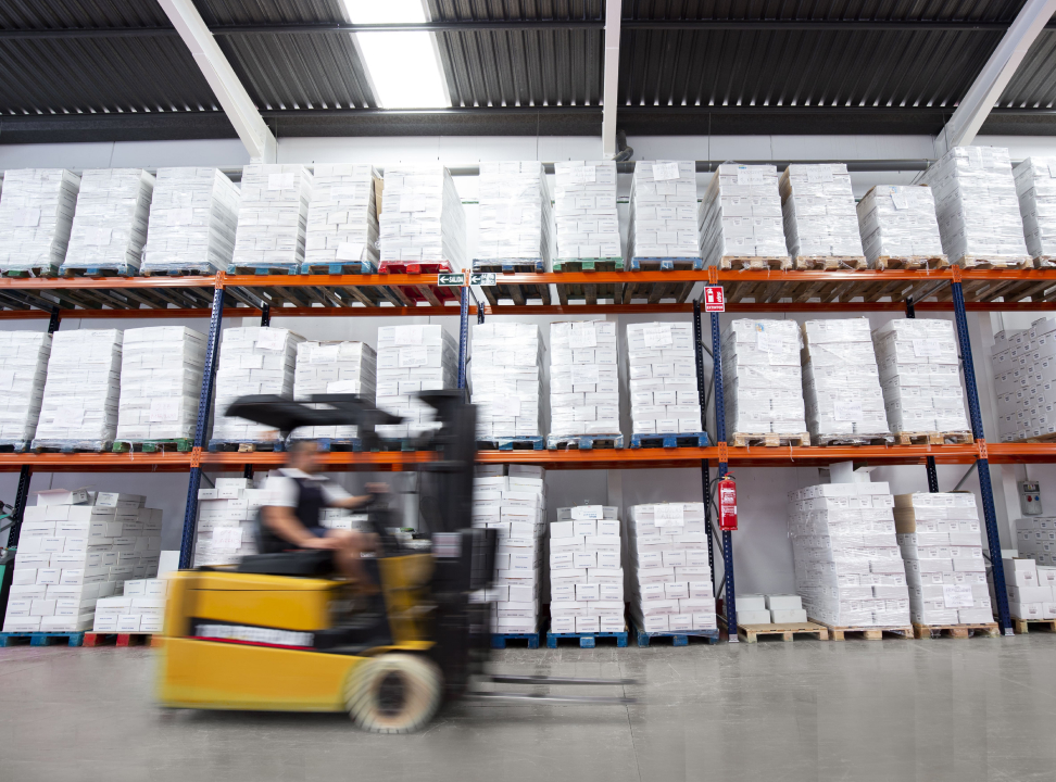 Montaje de estanterías industriales