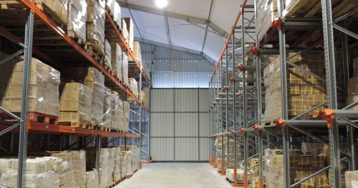 Imagen destacada estanterías convencionales y compactas